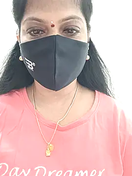 Snapshot of shivani27 chatting on September 2025 02:40:01 PM shivani27 online show from September 2025 02:40:01 PM