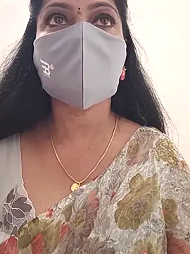 shivani27 online show from December 2025 12:26:01 PM