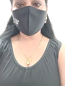 Snapshot of shivani27 chatting on October 2025 02:18:01 PM shivani27 online show from October 2025 02:18:01 PM