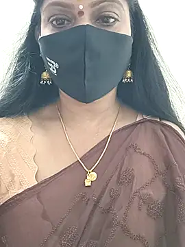 Snapshot of shivani27 chatting on November 2025 05:50:01 PM shivani27 online show from November 2025 05:50:01 PM