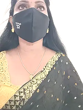 shivani27 online show from December 2025 06:08:01 PM