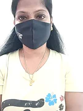 Snapshot of shivani27 chatting on September 2025 06:58:02 AM shivani27 online show from September 2025 06:58:02 AM