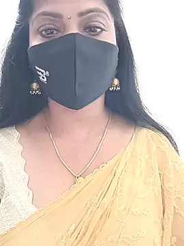 shivani27 online show from November 2025 05:58:02 PM