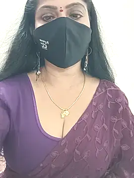 Snapshot of shivani27 chatting on April 2026 05:52:01 PM shivani27 online show from April 2026 05:52:01 PM