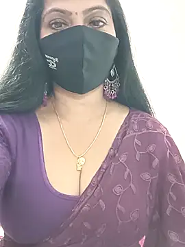 Snapshot of shivani27 chatting on June 2026 05:12:02 PM shivani27 online show from June 2026 05:12:02 PM