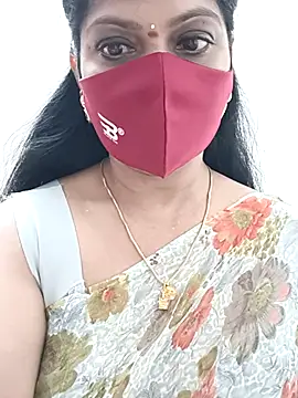 Snapshot of shivani27 chatting on October 2025 08:43:01 PM shivani27 online show from October 2025 08:43:01 PM