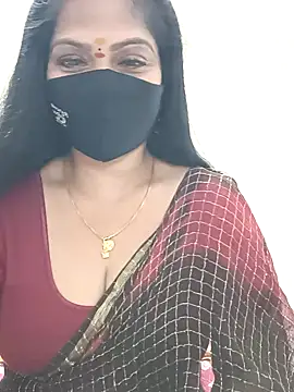Snapshot of shivani27 chatting on June 2026 08:54:02 PM shivani27 online show from June 2026 08:54:02 PM