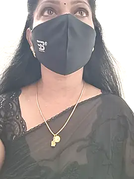 Snapshot of shivani27 chatting on November 2025 07:02:01 AM shivani27 online show from November 2025 07:02:01 AM