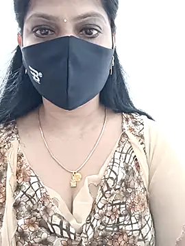 Snapshot of shivani27 chatting on September 2025 06:30:01 PM shivani27 online show from September 2025 06:30:01 PM