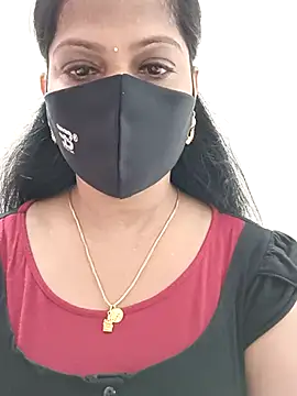 Snapshot of shivani27 chatting on October 2025 06:03:01 AM shivani27 online show from October 2025 06:03:01 AM