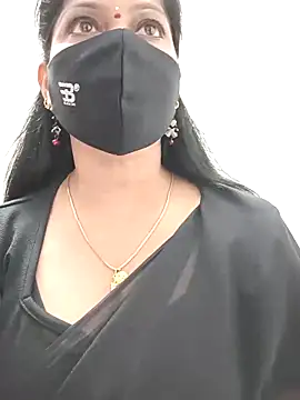 Snapshot of shivani27 chatting on September 2025 07:25:01 PM shivani27 online show from September 2025 07:25:01 PM