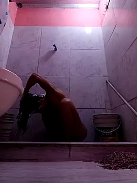 translatina777 online show from April 2026 11:00:02 PM