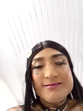 translatina777 online show from October 2025 05:53:02 AM