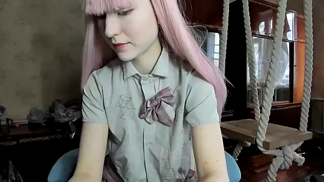 kioshi kiss online show from December 2025 11:56:02 AM