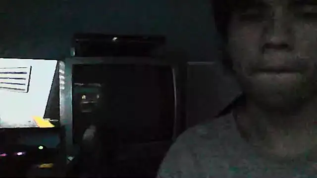 Snapshot of Full_mylk chatting on December 2025 07:56:01 AM Full mylk online show from December 2025 07:56:01 AM