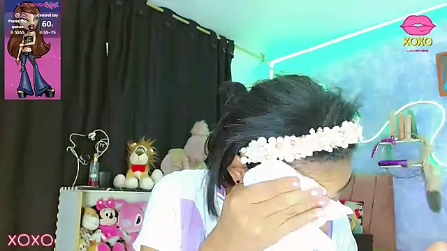 Snapshot of Aishasexy18 chatting on December 2025 12:13:02 AM Aishasexy18 online show from December 2025 12:13:02 AM