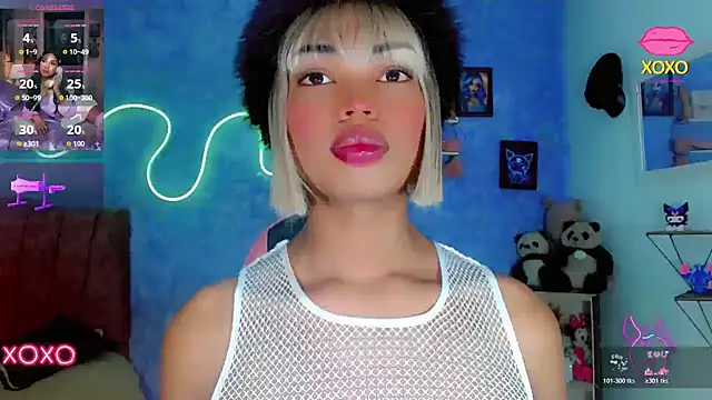 Snapshot of Aishasexy18 chatting on December 2025 10:36:01 AM Aishasexy18 online show from December 2025 10:36:01 AM