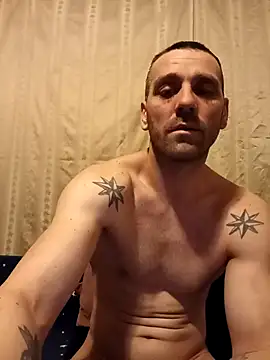 Snapshot of YzabellFabioo chatting on February 2026 10:33:02 PM YzabellFabioo online show from February 2026 10:33:02 PM