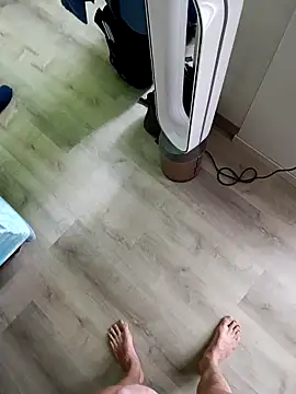 losteccafisso online show from November 2025 12:48:02 PM