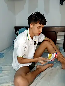 Allnei online show from November 2025 10:20:02 PM