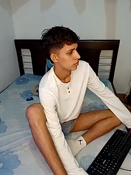 Allnei online show from November 2025 09:07:01 PM