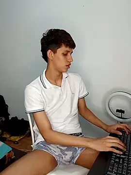 Allnei online show from December 2025 06:07:01 PM