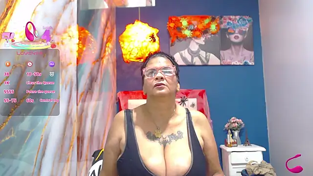 DinaDIRTY online show from October 2025 04:09:01 AM