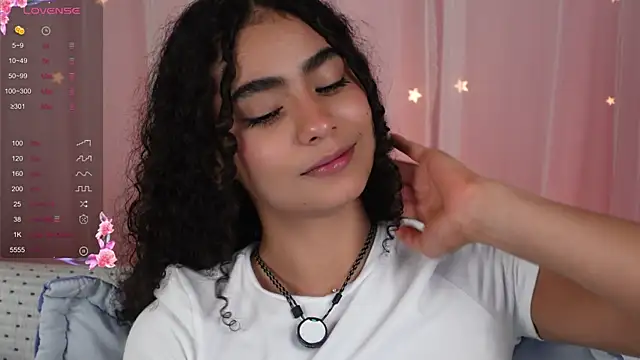 Victoria Curly online show from October 2025 03:52:01 AM