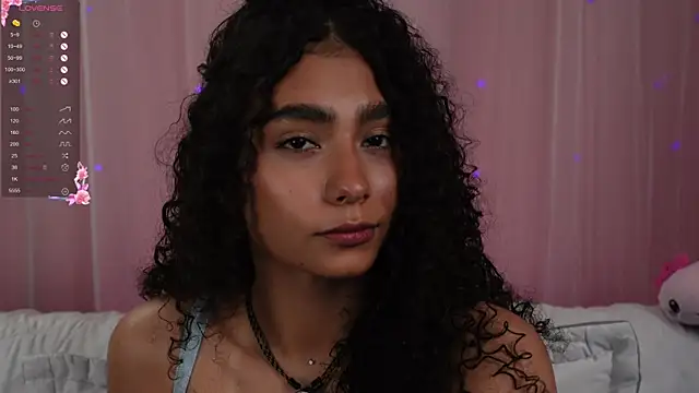 Victoria Curly online show from October 2025 11:55:02 PM