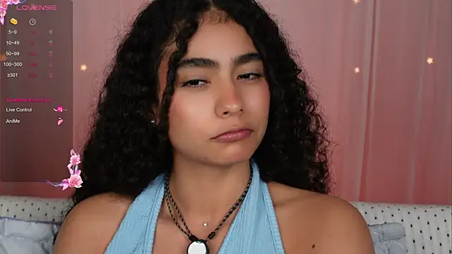 Victoria Curly online show from October 2025 02:01:01 AM