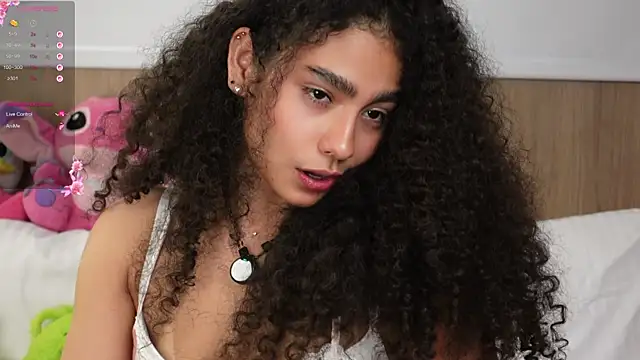 Victoria Curly online show from November 2025 05:33:02 AM