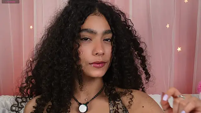 Victoria Curly online show from October 2025 09:57:02 PM