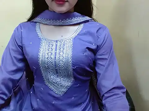 Snapshot of its_rida chatting on September 2025 03:10:02 AM its rida online show from September 2025 03:10:02 AM