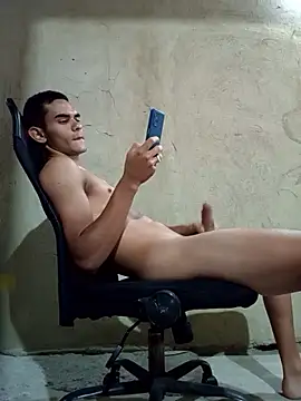 Snapshot of PARAJHONAAN chatting on November 2025 03:51:02 AM PARAJHONAAN online show from November 2025 03:51:02 AM