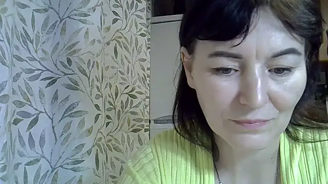 Krystal 82 online show from February 2026 08:41:01 PM