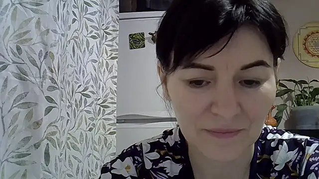 Snapshot of Krystal_82 chatting on December 2025 08:52:01 PM Krystal 82 online show from December 2025 08:52:01 PM