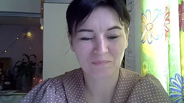 Snapshot of Krystal_82 chatting on October 2025 11:20:02 AM Krystal 82 online show from October 2025 11:20:02 AM