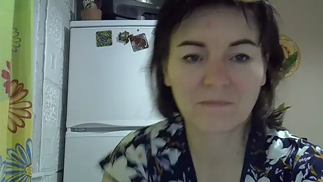 Snapshot of Krystal_82 chatting on November 2025 05:44:01 AM Krystal 82 online show from November 2025 05:44:01 AM