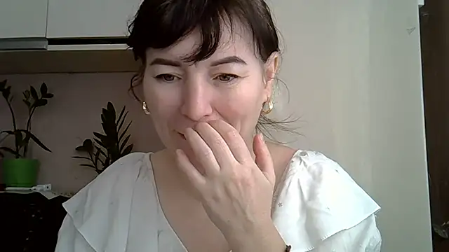 Krystal 82 online show from February 2026 08:55:02 AM