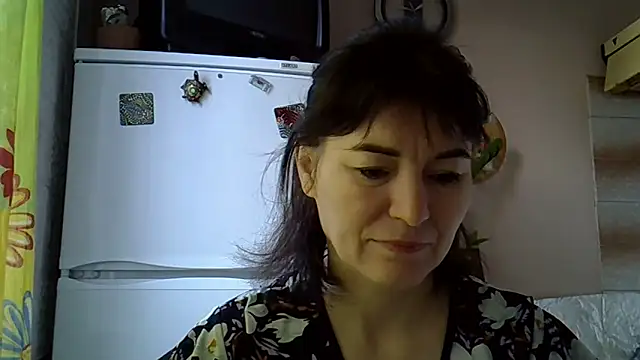 Snapshot of Krystal_82 chatting on November 2025 08:47:01 AM Krystal 82 online show from November 2025 08:47:01 AM