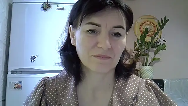 Snapshot of Krystal_82 chatting on November 2025 09:02:02 AM Krystal 82 online show from November 2025 09:02:02 AM