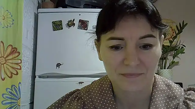 Snapshot of Krystal_82 chatting on November 2025 02:32:01 PM Krystal 82 online show from November 2025 02:32:01 PM