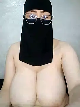 Snapshot of Arabic-loka chatting on September 2025 02:06:02 PM Arabic-loka online show from September 2025 02:06:02 PM