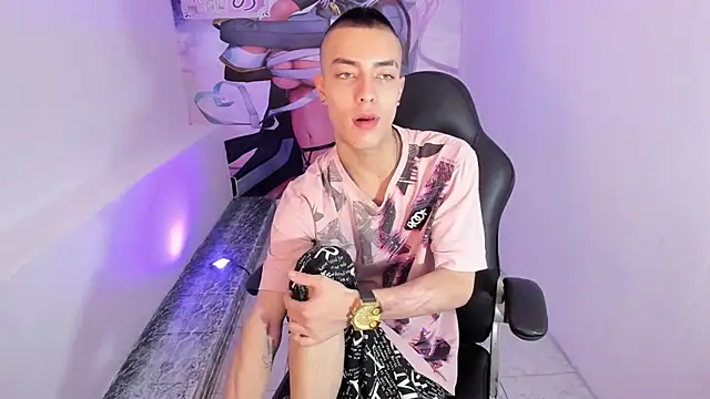 Dereck Boy8 online show from November 2025 08:14:01 PM