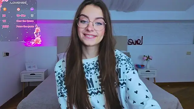 Real cutie1 online show from September 2025 09:33:02 PM