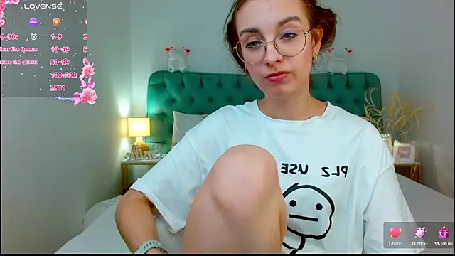 Real cutie1 online show from September 2025 08:41:01 PM