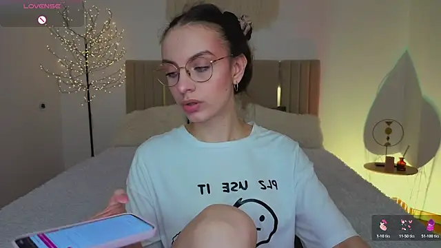 Real cutie1 online show from April 2026 12:50:02 PM