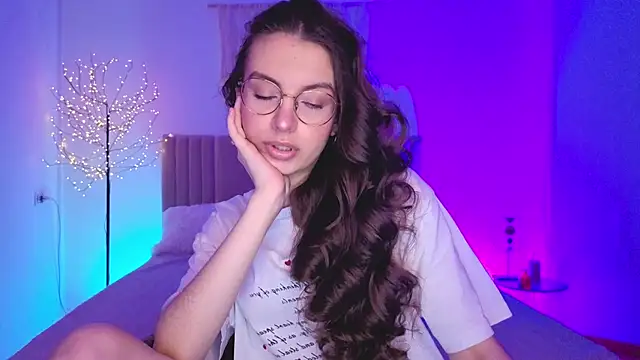 Real cutie1 online show from March 2026 02:00:01 PM