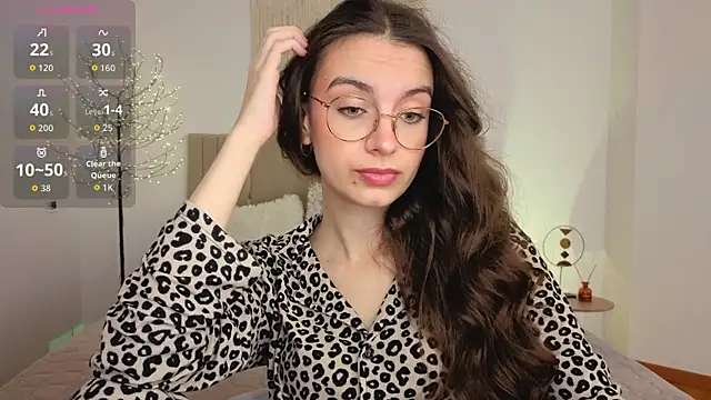 Snapshot of Real_cutie1 chatting on June 2026 12:49:02 PM Real cutie1 online show from June 2026 12:49:02 PM