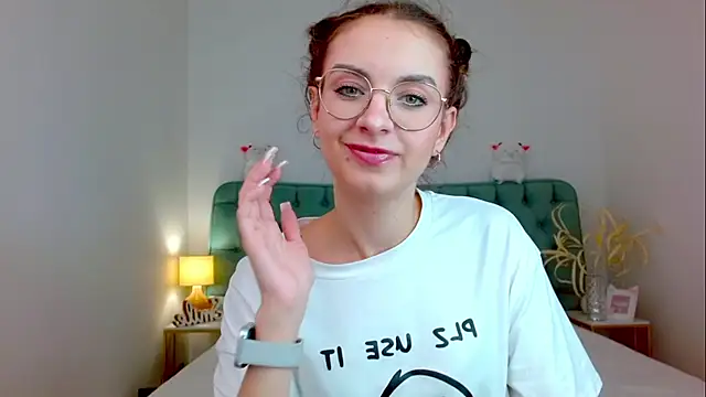 Real cutie1 online show from September 2025 09:37:01 PM